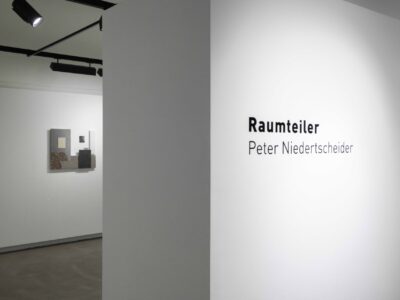Ausstellungsansicht RAUMTEILER, Peter Niedertscheider, Neue Galerie, Innsbruck 2023 Foto: Daniel Jarosch
