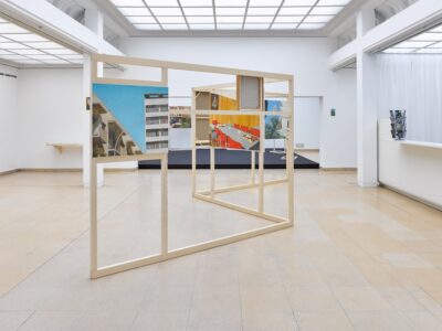 Ausstellungsansicht UNFIXED PLACE, AMBIGUOUS TIME, Vigan Nimani, Kunstpavillon, Innsbruck 2023. Foto: WEST. Fotostudio
