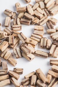 Photo with filed date pits